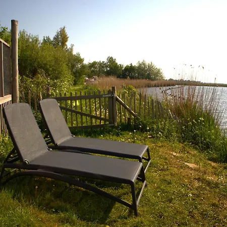 Glampingtent De Deiling, De Woudhaven Luxury tent De Woude